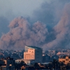 ‘가자 휴전 거부’ 이스라엘, 가자 남부 라파까지 공습