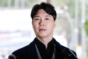 박수홍 친형 1심서 징역 2년 선고, 형수는 무죄