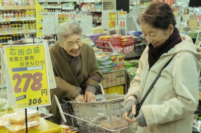 日영화 몰려온다… 수상작과 함께 감독들 러시