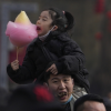 자녀 양육 비용 세계 1위 한국, 2위 중국…저출산 배경은 결국 돈