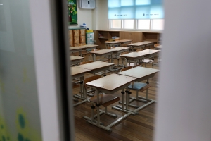 “담임교사 교체” 학부모 요구에…초등생 23명 등교 거부