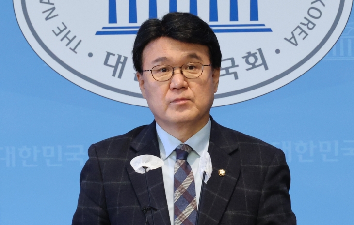 황운하 의원, 불출마 선언