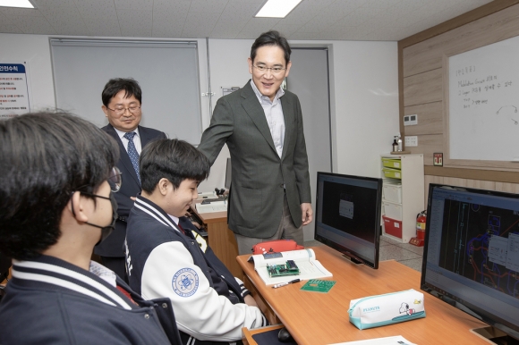 삼성, 신입 1만명 채용문 활짝