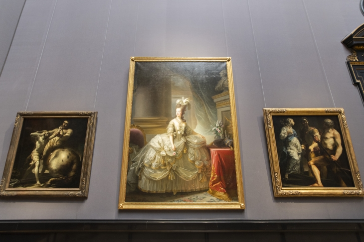 오스트리아 빈 미술사 박물관에 걸린 마리 앙투아네트(가운데)의 초상화. 2023.7.6 빈 류재민 기자