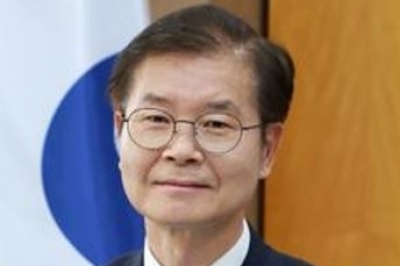 이정식 “저출생 위기는 대한민국의 정체성 위협하는 심각한 문제”