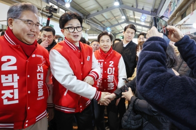 한동훈, 수도권 위기론에 ‘한강벨트’ 지원사격… “민심 중시”