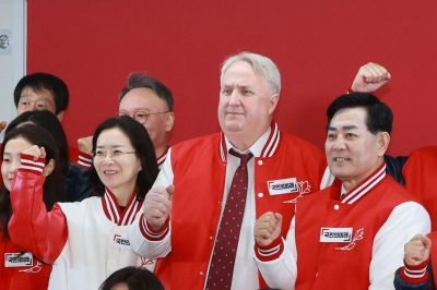 인요한 “尹대통령 끌어내린다는 조국, 반민주주의 행위”