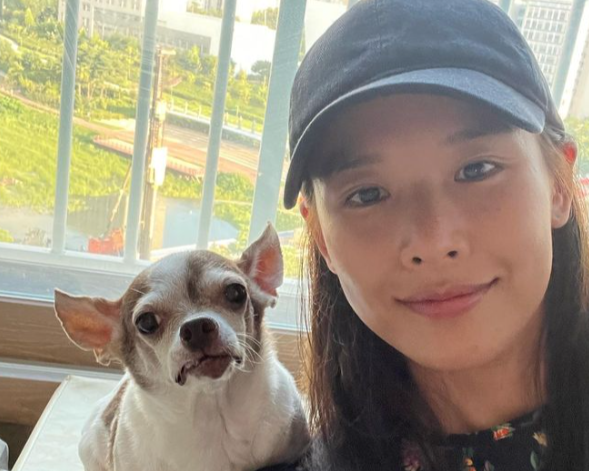 배우 조윤희. 조윤희 인스타그램