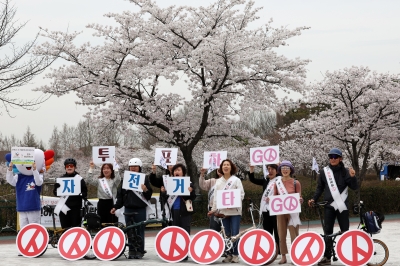 與 의정 갈등 출구, 野 막말·부동산… 중도는 여기서 움직인다