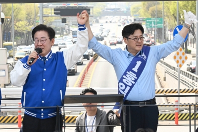 ‘험지’ 강남3구 공략한 이재명… “귀한 자식일수록 엄하게 키워야”