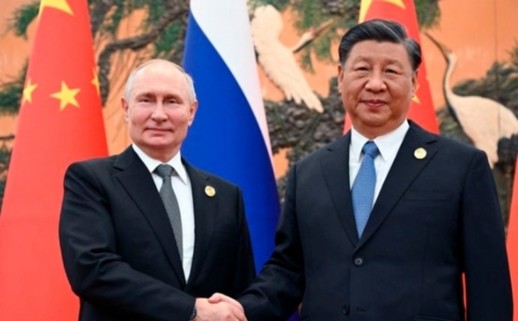 블라디미르 푸틴(왼쪽) 러시아 대통령과 시진핑 중국 국가주석. AP 뉴시스