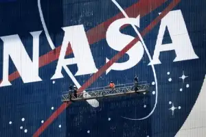美 NASA, 우주연구에 中국적자 접근 차단