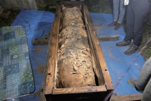 “키 165㎝·1580년생 조선男”…파묘하다 발견된 ‘한국인 미라’ 정체