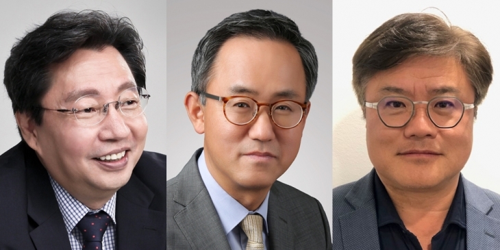 왼쪽부터 홍익희·김석필·조일연씨.  한국외대 총동문회 제공