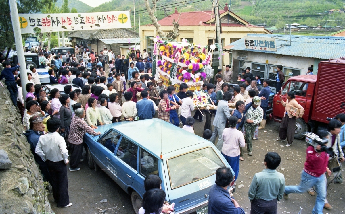 1982년 우순경 총기 난사 사건 희생자 장례 모습. 서울신문DB