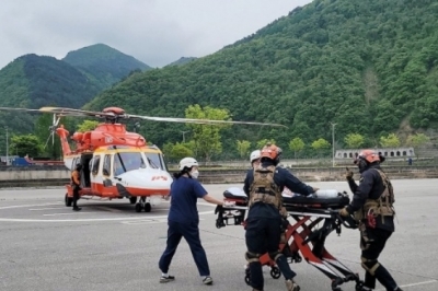 의식저하 70대 병원 22차례 수소문 끝에…경북서 경남으로 헬기 이송