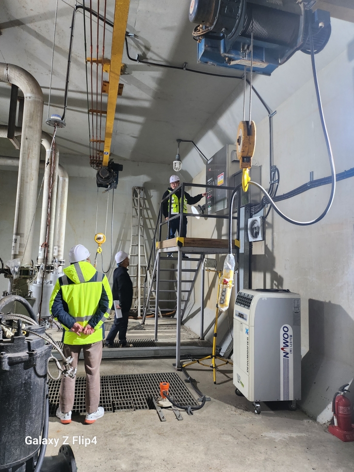 경기도는 장마철 집중호우를 대비해 도로 배수시설과 지하차도의 안전관리 실태를 점검하는 특정감사를 실시했다고 30일 밝혔다. (경기도 제공)