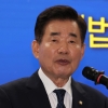김진표 “편파적 국회의장은 꼭두각시”… 민주 차기 후보들에 일침