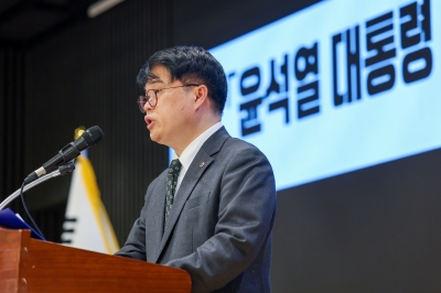 의협, 외국 의사 진료 추진에 “돈 있고 지적 능력 안 되는사람들 올 것” 논란