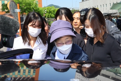 구치소 나서는 윤석열 대통령 장모 [포토多이슈]