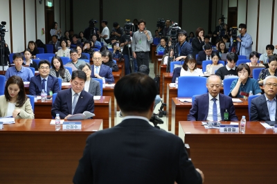 서울대 의대 “상설기구 만들어 의료 개혁 논의하자”… 첫 제안