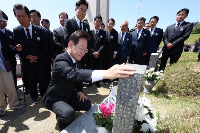 이재명 “5·18 헌법수록 약속 안 지키는 건 사기보다 엄중한 범죄”