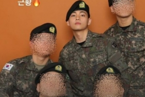 ‘군인’ 뷔, 더 잘생겨졌다…“열심히 운동해 벌크업”