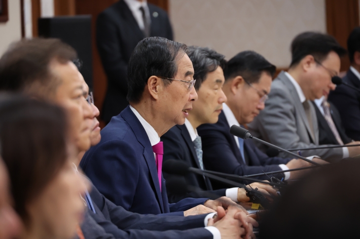 한덕수 국무총리가 21일 오전 서울 종로구 정부서울청사에서 열린 국무회의에서 발언하고 있다. 2024.5.21 연합뉴스