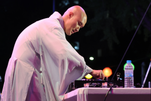 뉴진스님, 이번엔 대기업 ‘노조 행사’도 뛴다