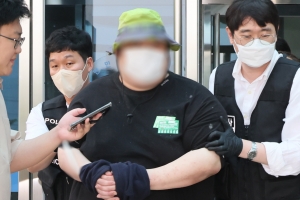 thumbnail - 전과 10범 이상… ‘서울역 칼부림’ 예고 후 구속된 30대