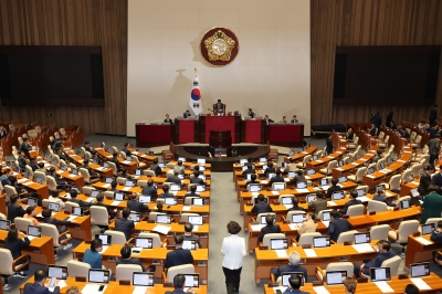 채상병 특검법 부결에 與 “단일 대오” vs 野 “납득 안돼”