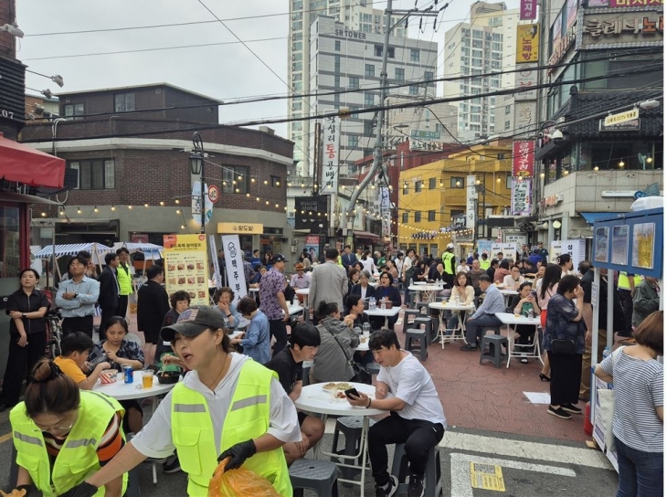지난 24일 왕십리 도선동상점가에서 개최된 제2회 왕도맥주축제