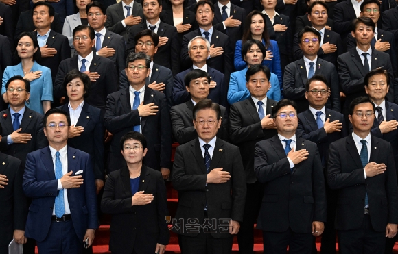 22대 첫날부터 밀어붙인 巨野