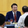 尹, 시에라리온 정상회담…무역 투자 촉진 프레임워크 체결