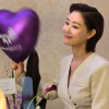 배우 김성령, 57세에 ‘할머니’ 됐다…가족 공개