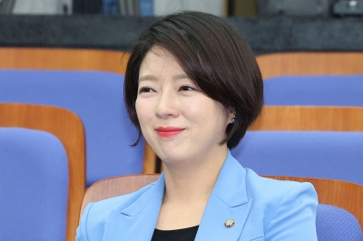 배현진, 한동훈·김건희 ‘문자 논란’에 “전당대회 열세 뒤집겠다고 자해극” 비판