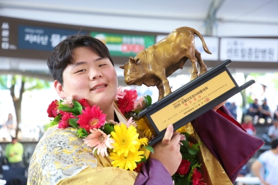 김민재, 두 달 만에 다시 씨름 괴물 본색…단오 3연패+개인 통산 10회 우승