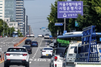 [포토] ‘완전 무인 자율주행 승용차’ 국내 첫 운행 허가