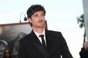 “이건 완전 나” 당사자도 경악…SNS에 퍼진 ‘연예인 음란동영상’ 알고보니