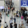 “연예인은 따로 출국하세요”…전용 출입문 만든다던 인천공항 결국 철회