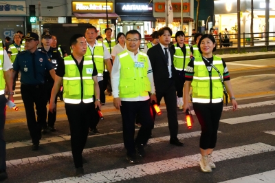 중랑구청장은 중랑구 밤길 지킴이... 망우본동 야간순찰