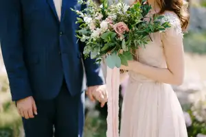 “9월까지 미혼이면 반성문→심사→해고”…‘충격’ 공지한 기업의 최후