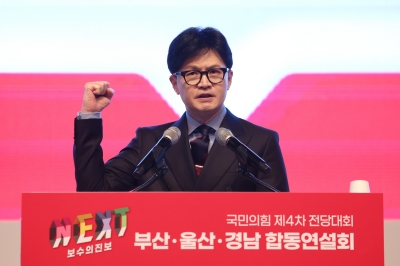 한동훈 “원희룡, 노상 방뇨하듯 오물 뿌리고 도망”