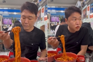 싸이, 몰라보게 마른 모습…네티즌 ‘걱정’