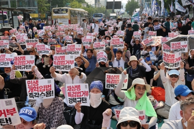 野 채상병 관련 ‘상설 특검’ 만지작…與 “한일 축구 때 日 추천 주심 인정하겠나”