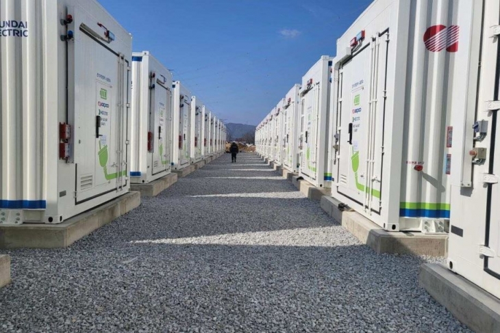 경남 밀양시 부북변전소에 설치된 336MW(메가와트) 용량의 에너지저장장치(ESS). 한국전력 제공