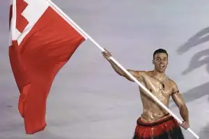 “영하 15도에 맨몸”…‘통가 근육맨’, 2026 동계 올림픽서 본다 “개막식 오륜기 기수”