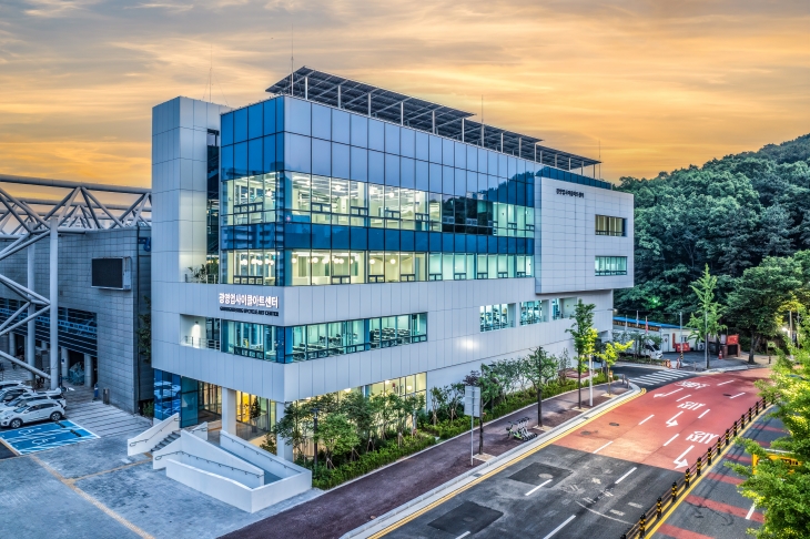 광명시는 업사이클 정보를 총망라한 ‘광명 업사이클 플랫폼’을 내달 1일 문을 연다고 25일 밝혔다.  광명시 제공