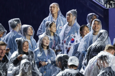 한국 입장에 “북한” 호명…IOC 위원장 “尹에 사과하겠다”