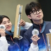 ‘MZ 엄마’와 ‘사격 집안 막내’ 한국 첫 메달